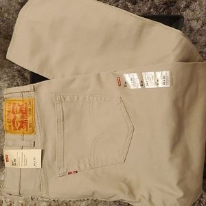 BNWT Levi's men's tan jeans